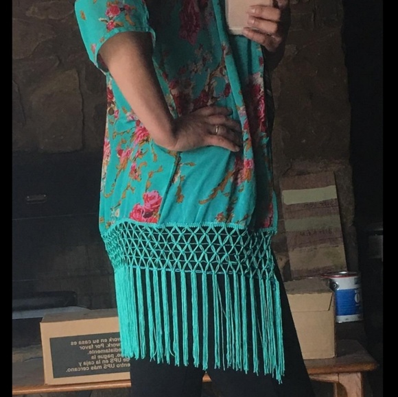 Green Floral Tassel Cover up - Picture 4 of 8